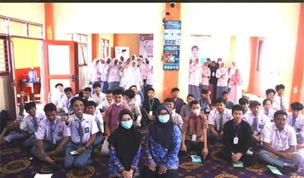 Belajar Kesehatan Reproduksi dan PHBS bersama RSI