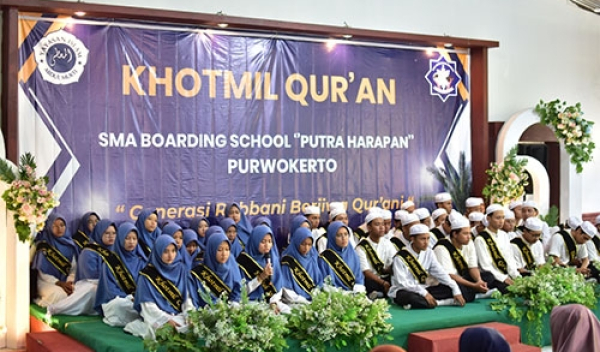 KHOTMIL QURAN : Generasi Rabbani Berjiwa Qurani